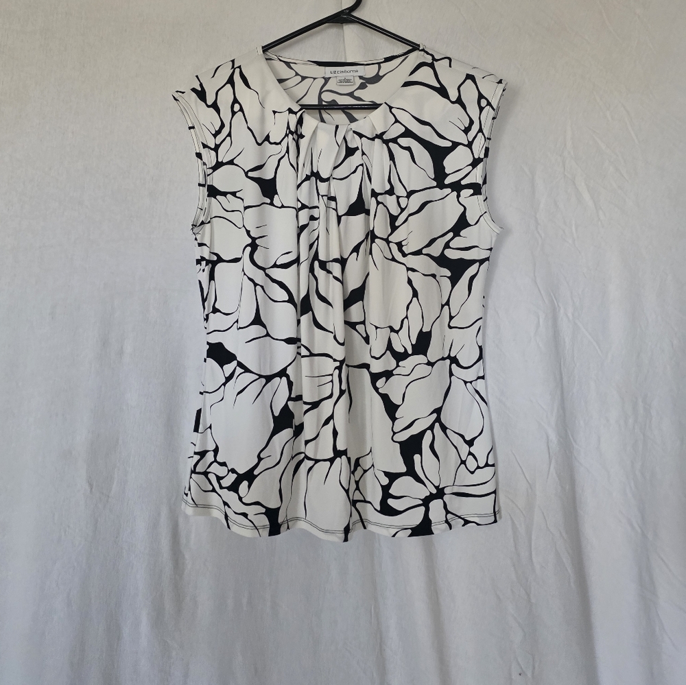 Liz Claiborne Monochrome Floral Top